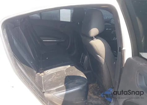 2012 Dodge Charger Police z USA, uszkodzony, nr VIN 2C3CDXAT2CH159772